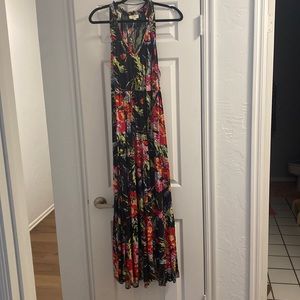 Umgee size small maxi dress. Lightly used.